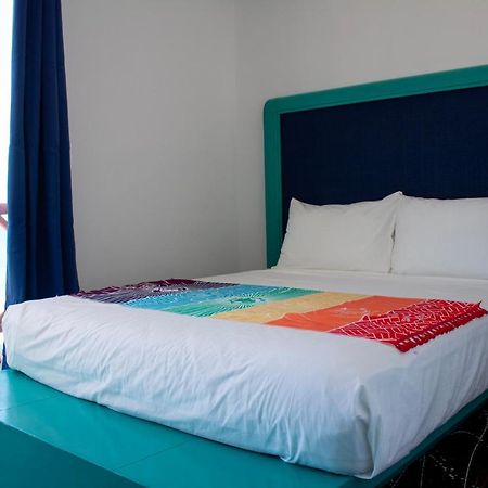 Esduma La Perla Hotel Isla Mujeres Exteriör bild